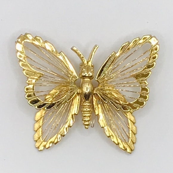 VINTAGE Monet Butterfly Wire Wings Brooch Pin Gold Tone Pin Estate Ins… - Picture 2 of 9